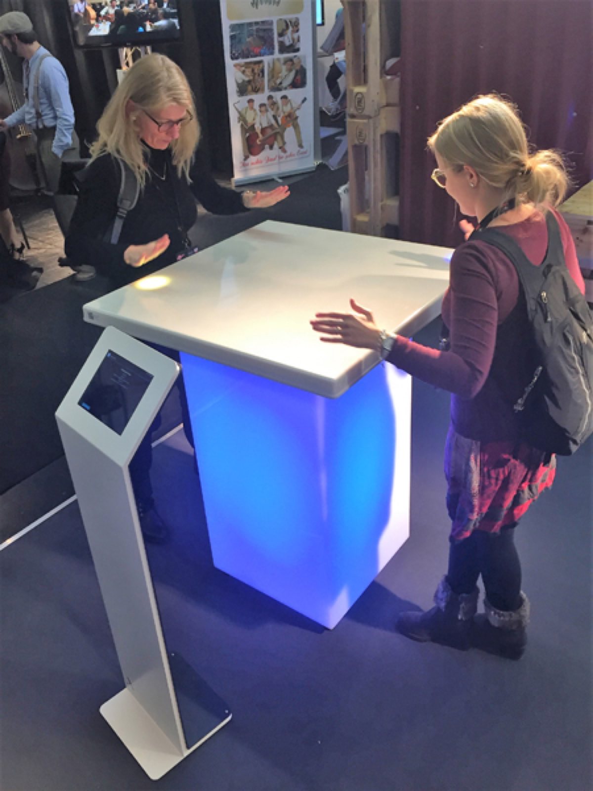 Reaction Desk / twall® Plus – Ansicht 2