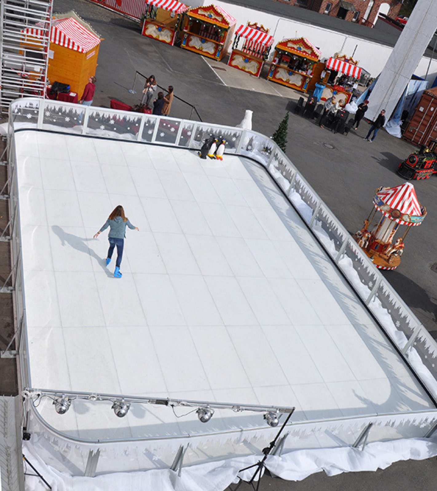 Eislaufbahn 140qm – Ansicht 2