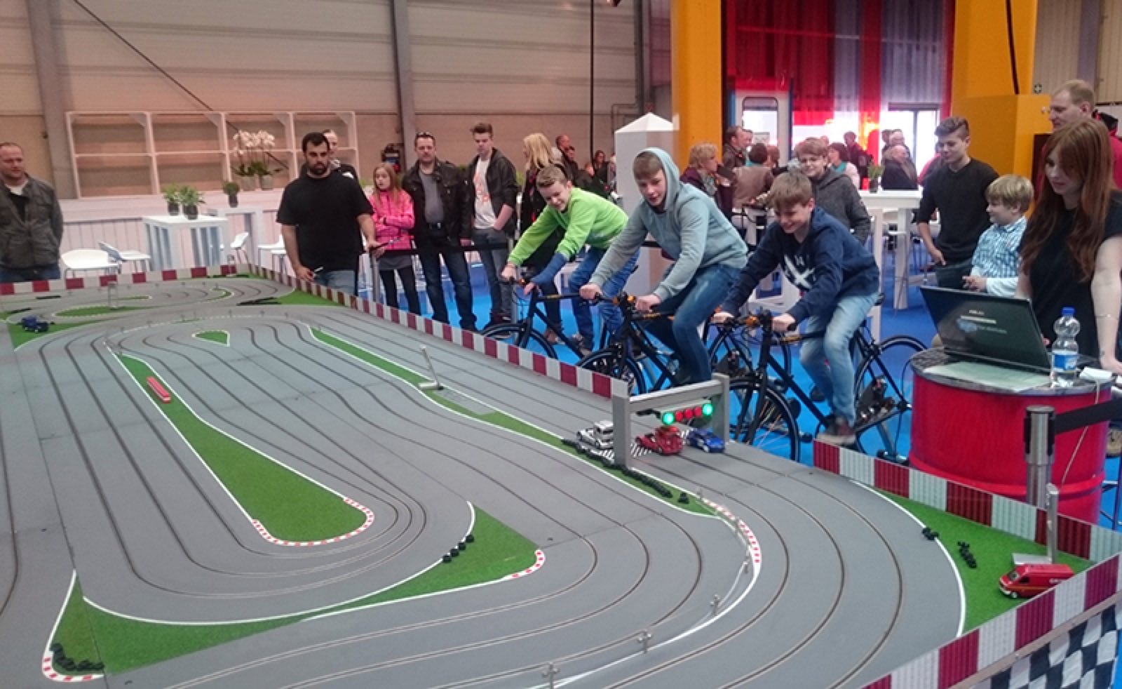 Bike Rennbahn Maxi