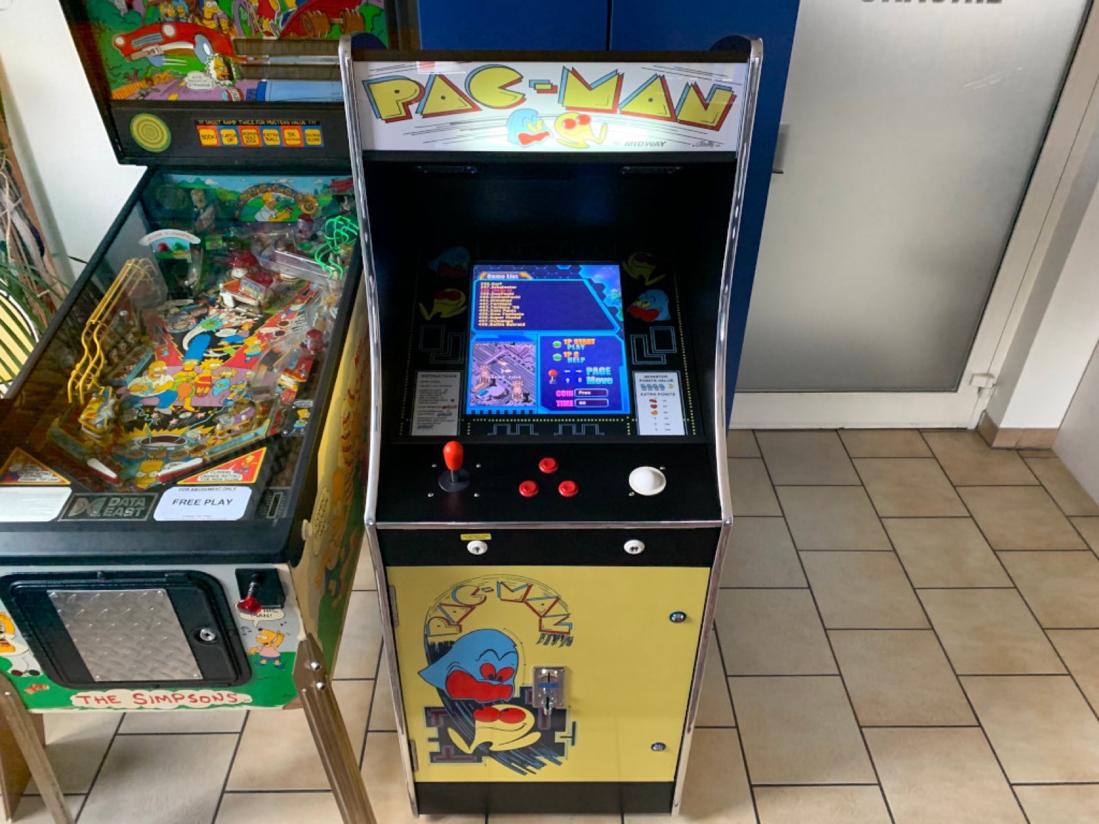 Retro-Spielautomat – Ansicht 3