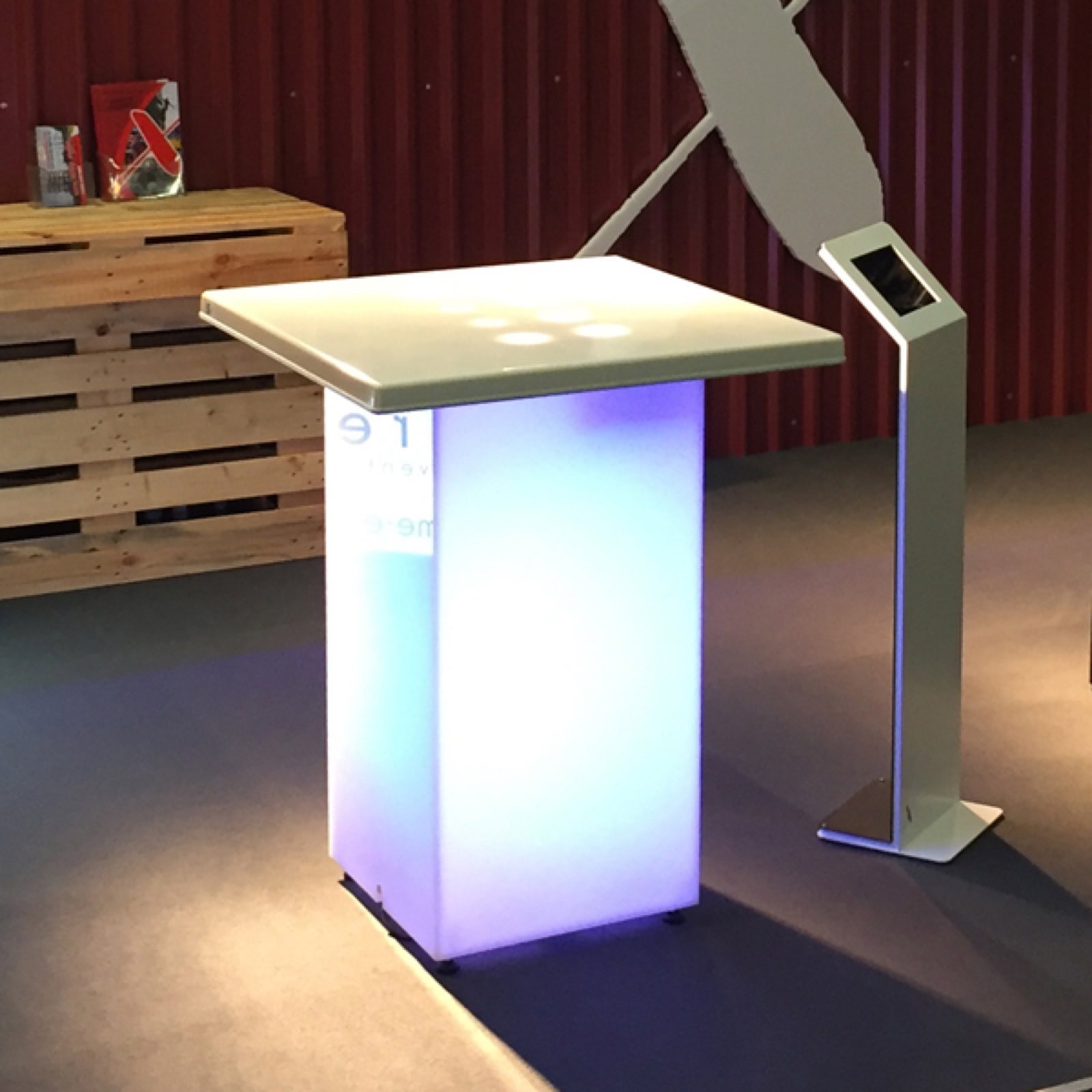 Reaction Desk / twall® Plus – Ansicht 5