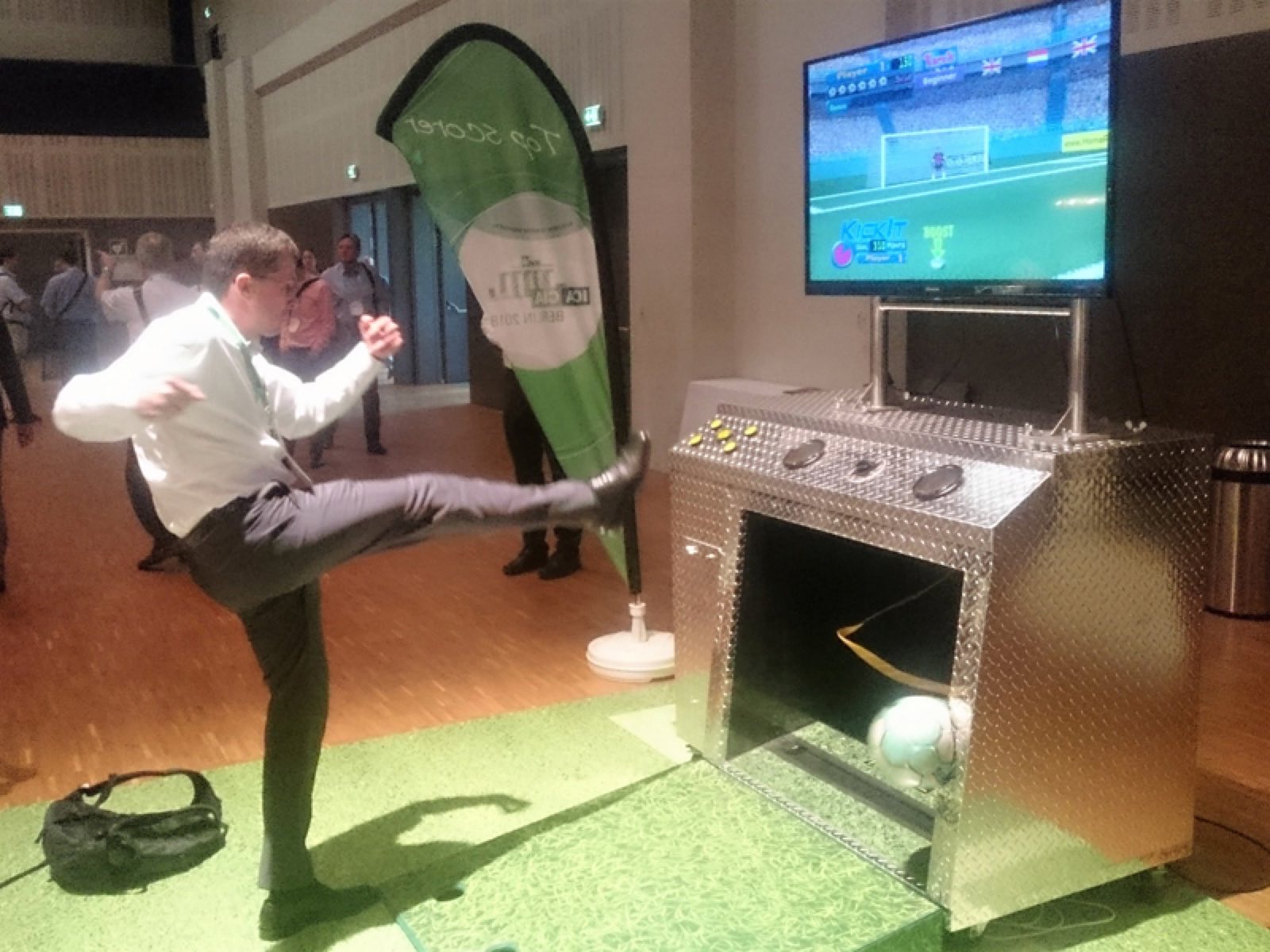 Kick It Fußball Simulator – Ansicht 3