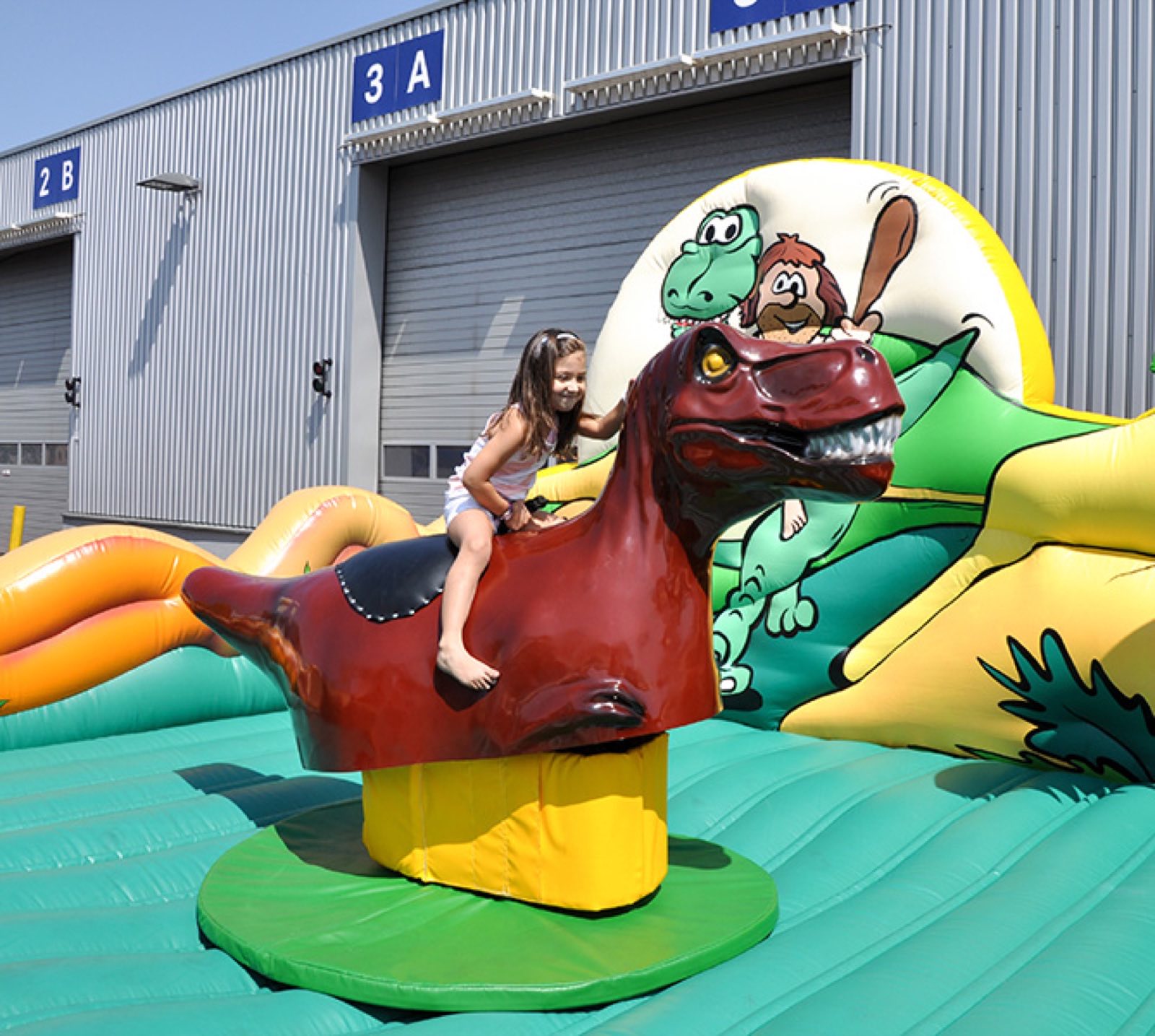 Dino Riding – Ansicht 2
