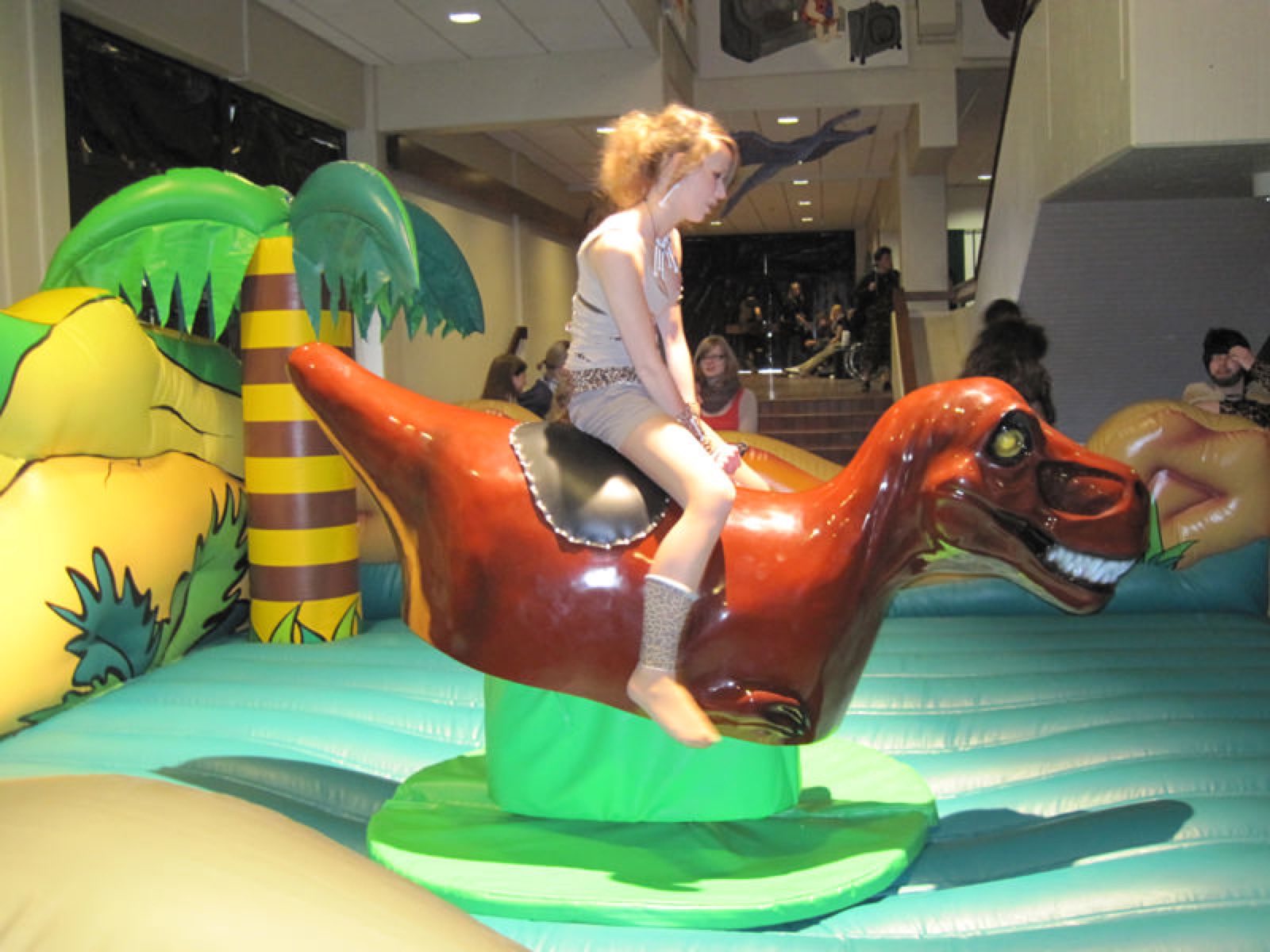 Dino Riding – Ansicht 5