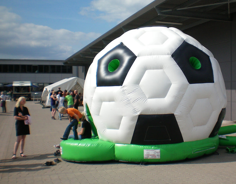 Hüpfburg Fussball – Ansicht 6