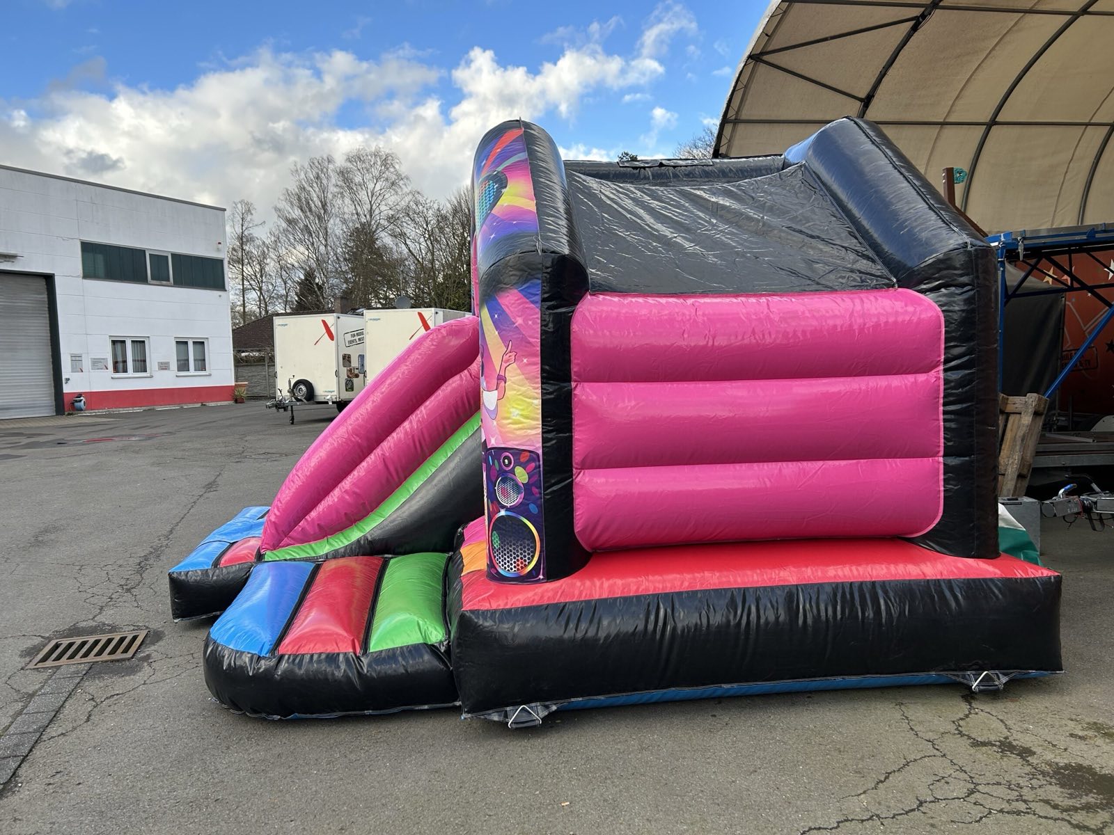 Hüpfburg Disco – Ansicht 4