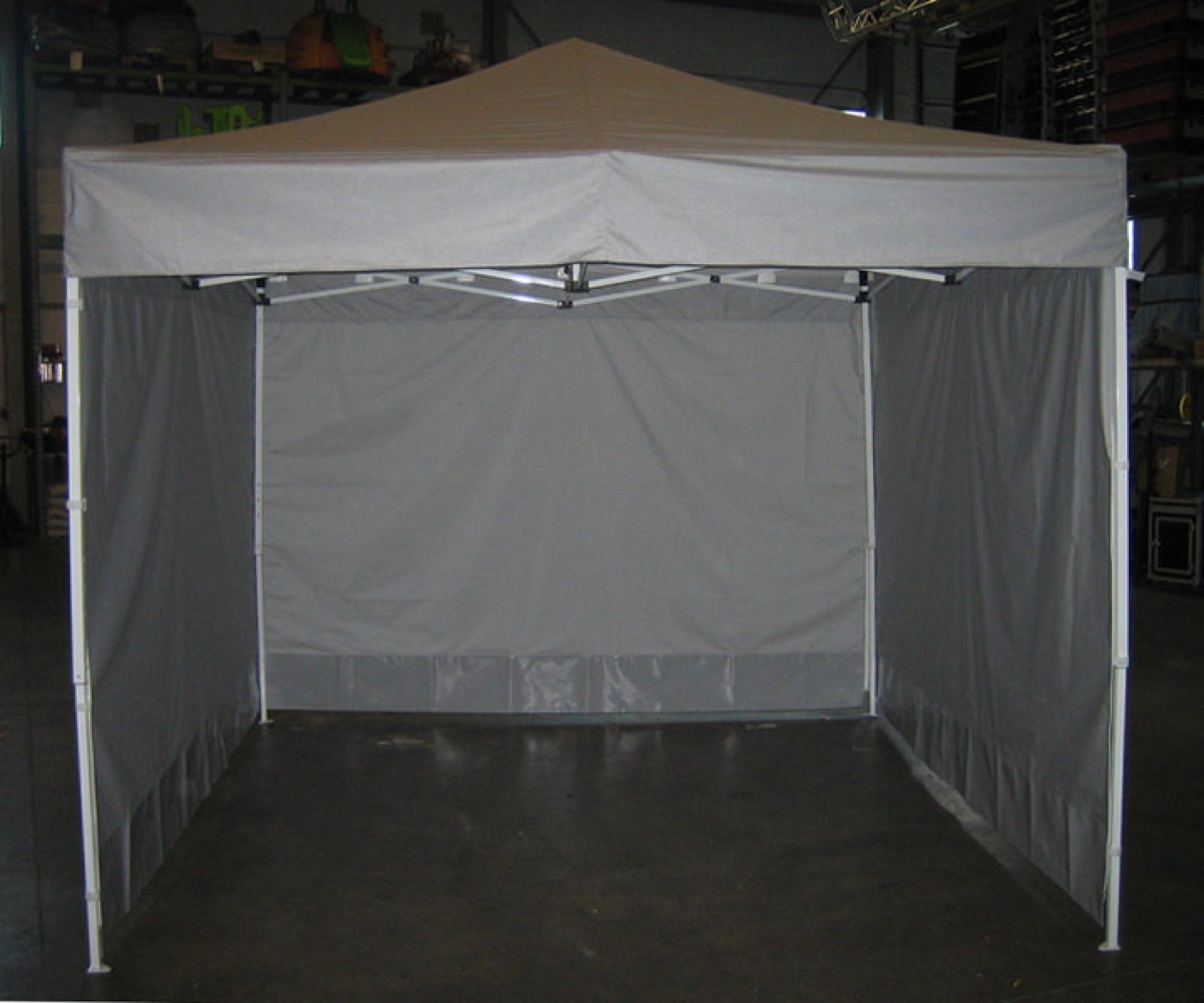 Leichtbauzelt 3 x 3m – Ansicht 2
