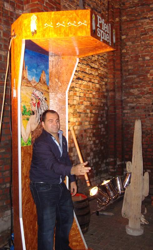 Arrow Catching Game – view 2