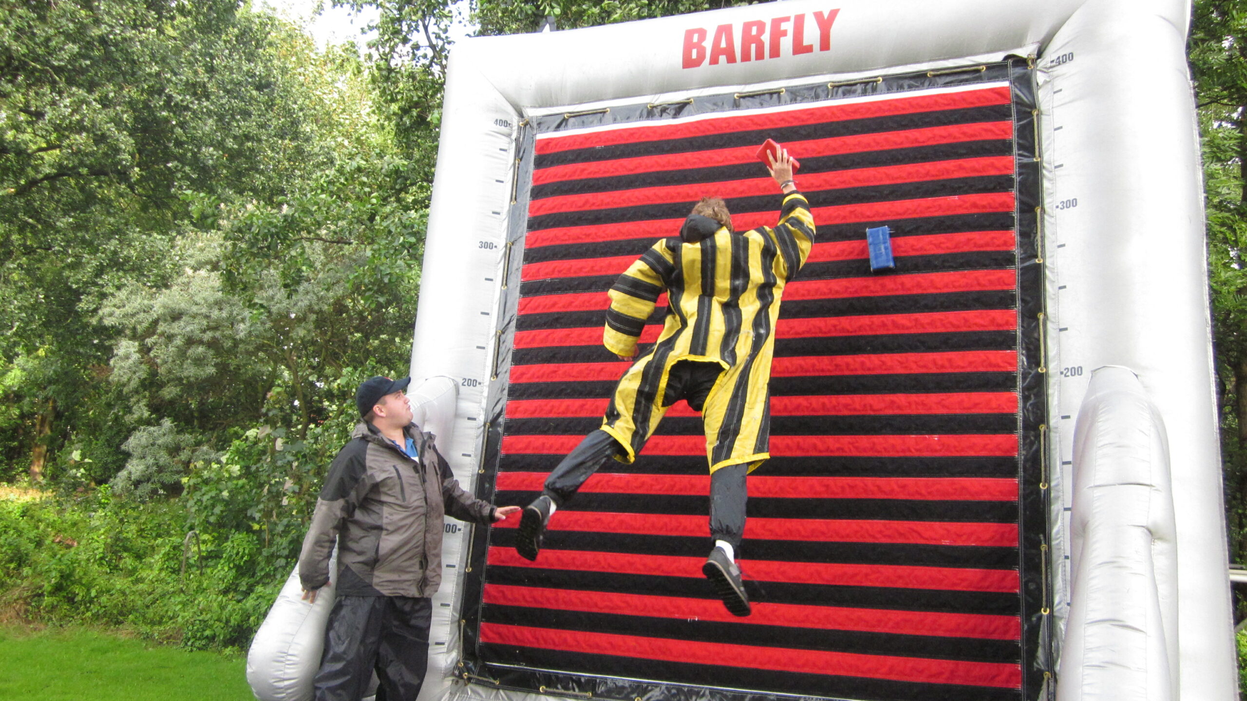 Barfly Klettwand