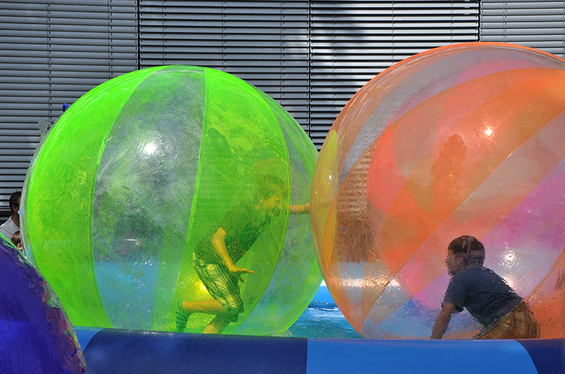 Water Walk mit 2 Bällen – Ansicht 8