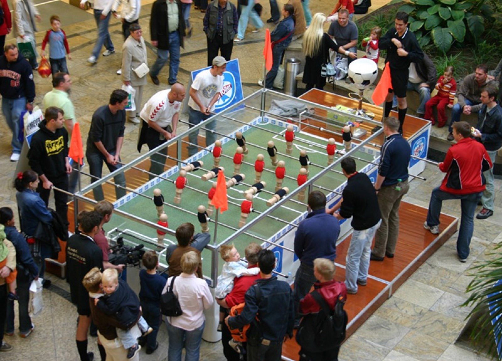Jumbo Tischkicker