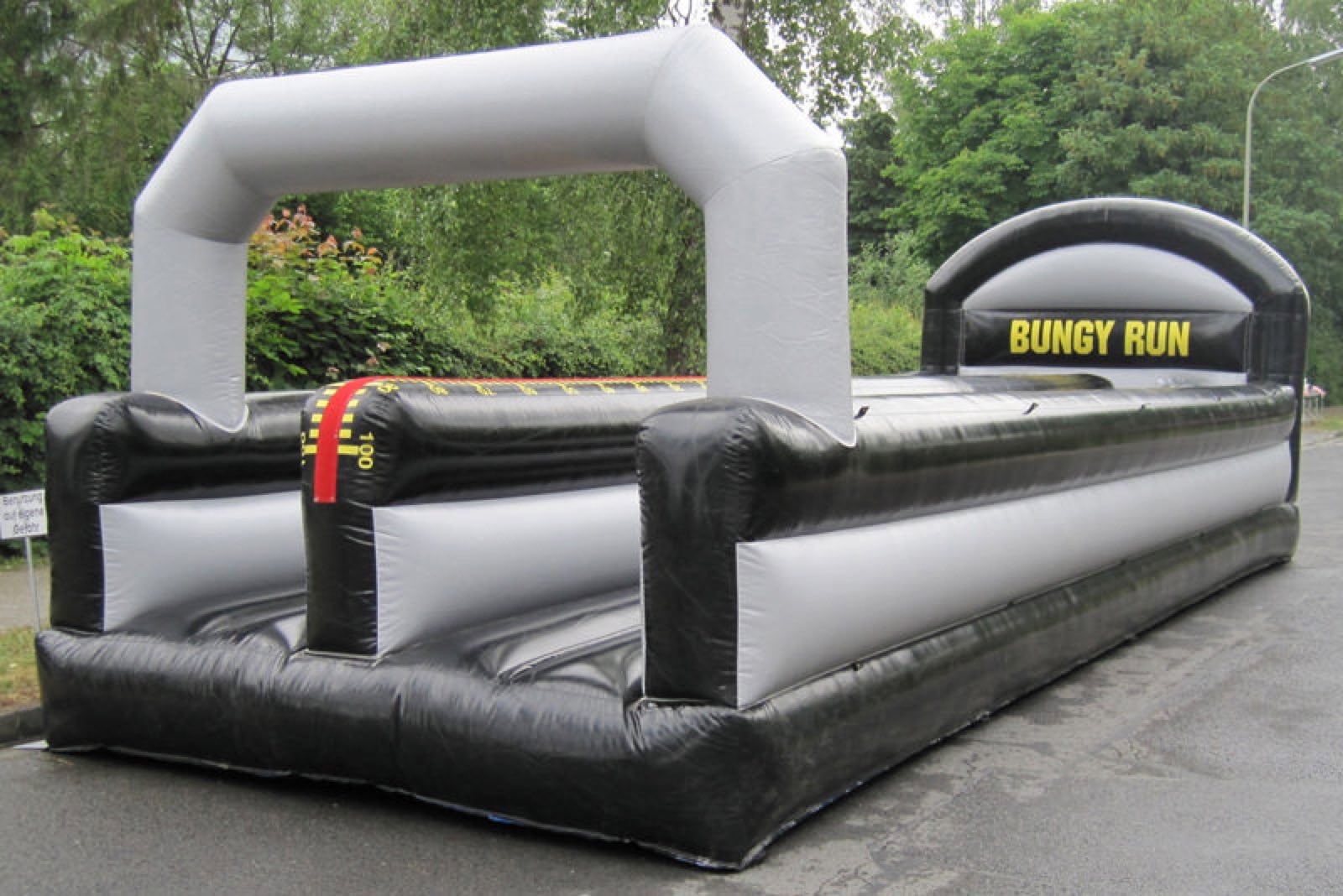 Bungee Running – view 2