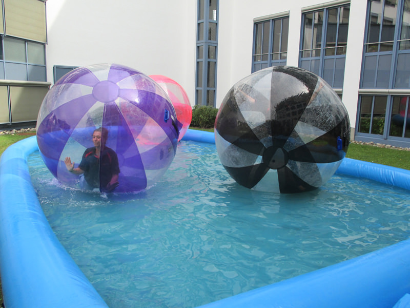 Water Walk with 4 Balls – view 8