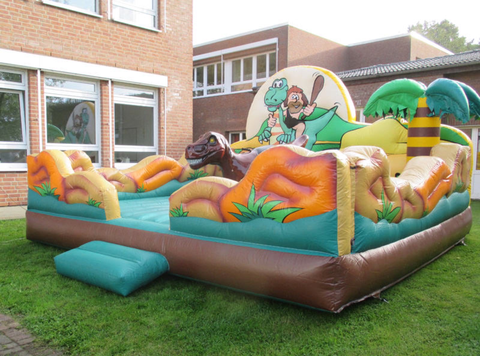 Dino Riding – Ansicht 3