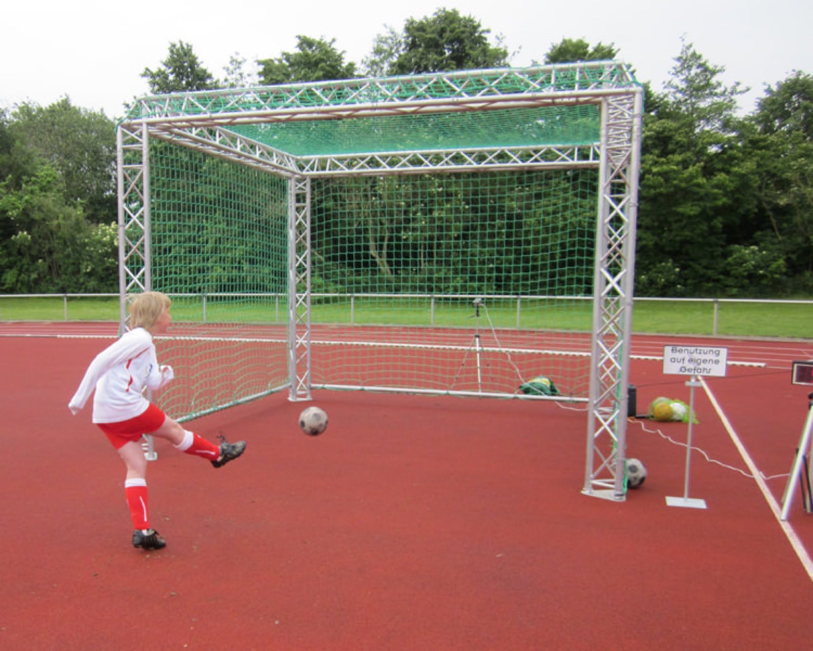 Speed Cage