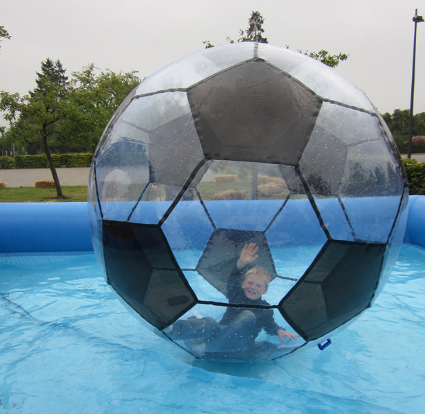 Water Walk with 4 Balls – view 7