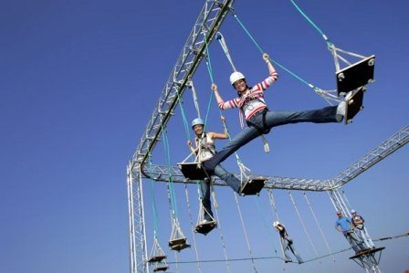 Climbing Cube – view 3