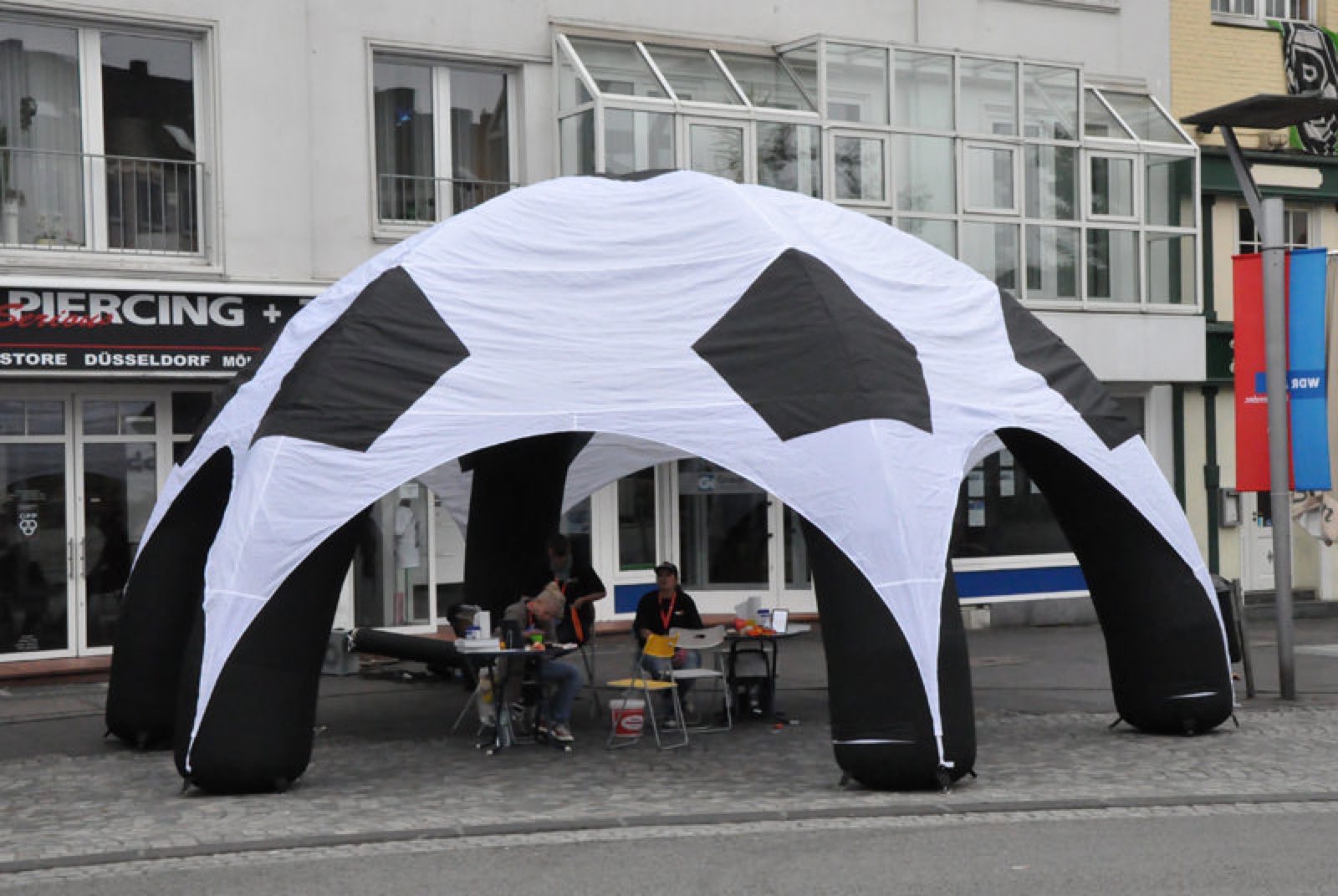 Air Pavillon Soccer – Ansicht 3