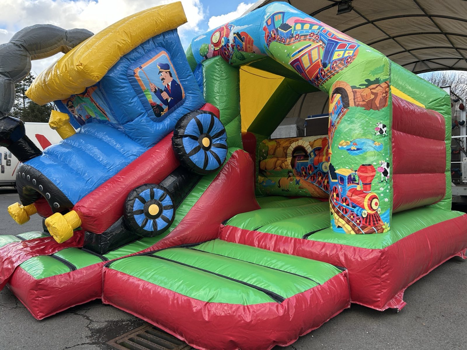 Hüpfburg Dampflok – Ansicht 5