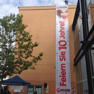 House Running mit Banner mieten House Running mit Banner mieten