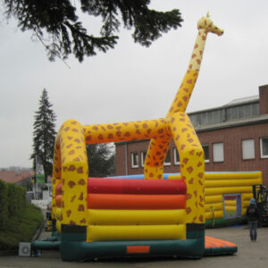 Huepfburg Giraffe Verleih