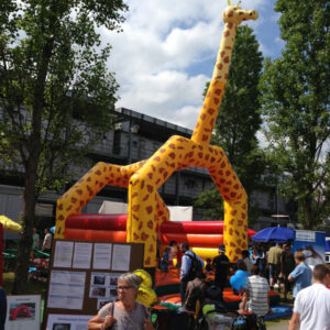 Giraffenspringburg mieten