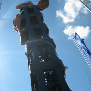 Kletterturm Kistenklettern mietenfür Events wie Straßenfeste, Betriebsfeiern, Tag der offenen Tür