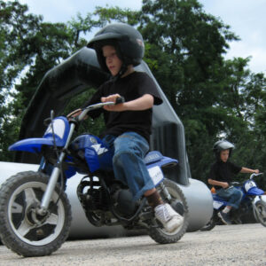 Kinder-Motorradbahn-mieten