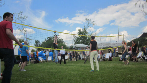 Beachvolleyball mieten