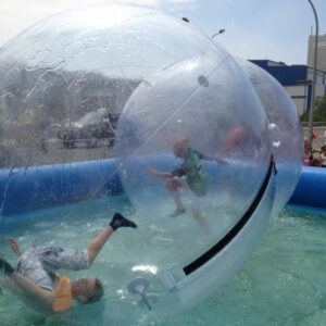 Water Zorbs mieten