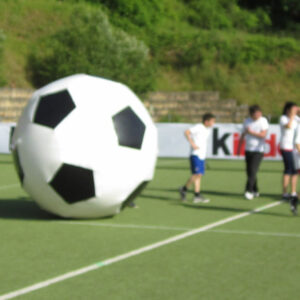 xxl-fussball mit 2m riesenball mieten